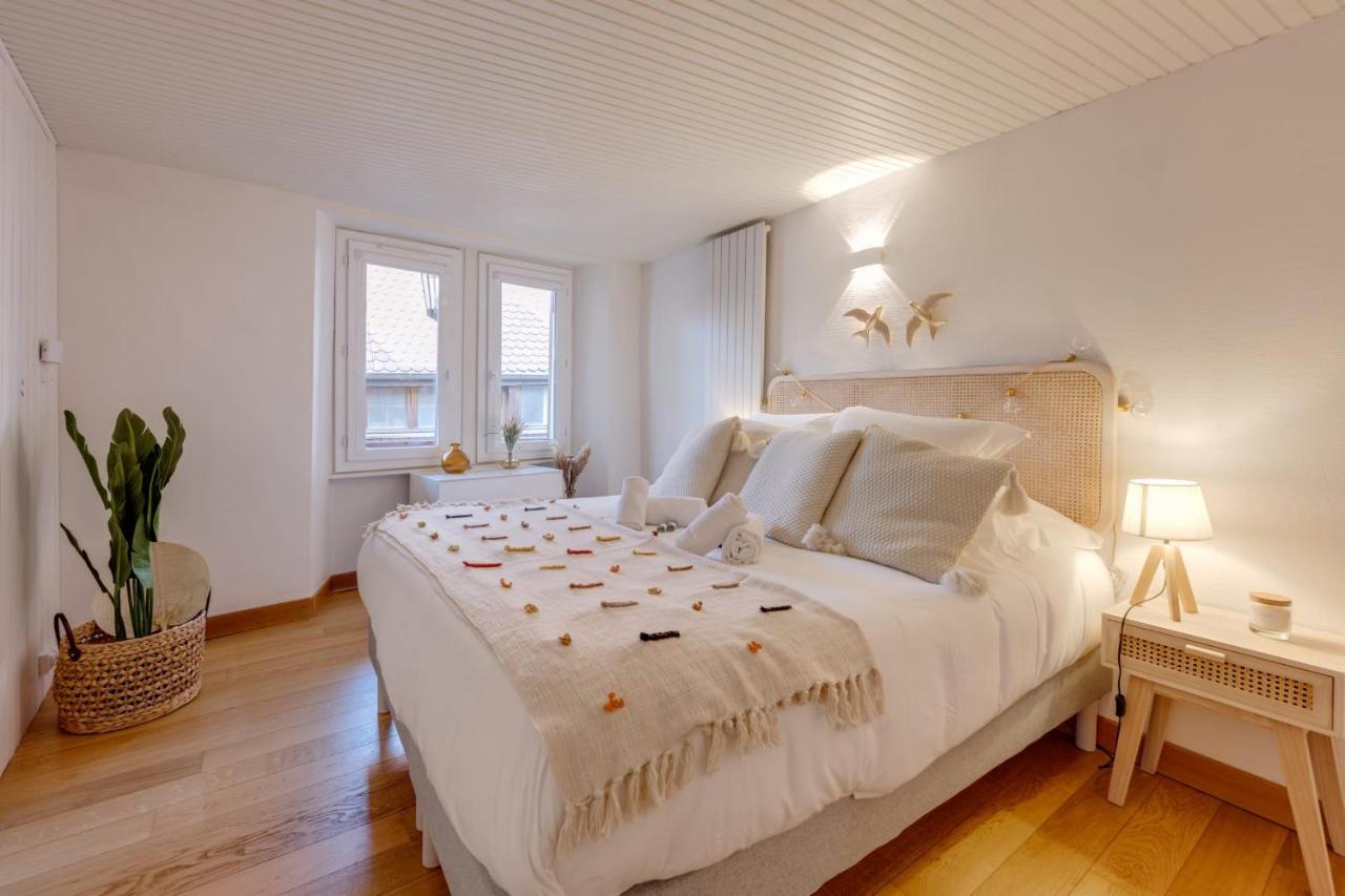 La Tour Du Lac - Beautiful Apartment In The Heart Of Annecy Dış mekan fotoğraf